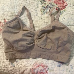 Kindred bravely pumping/nursing bra
